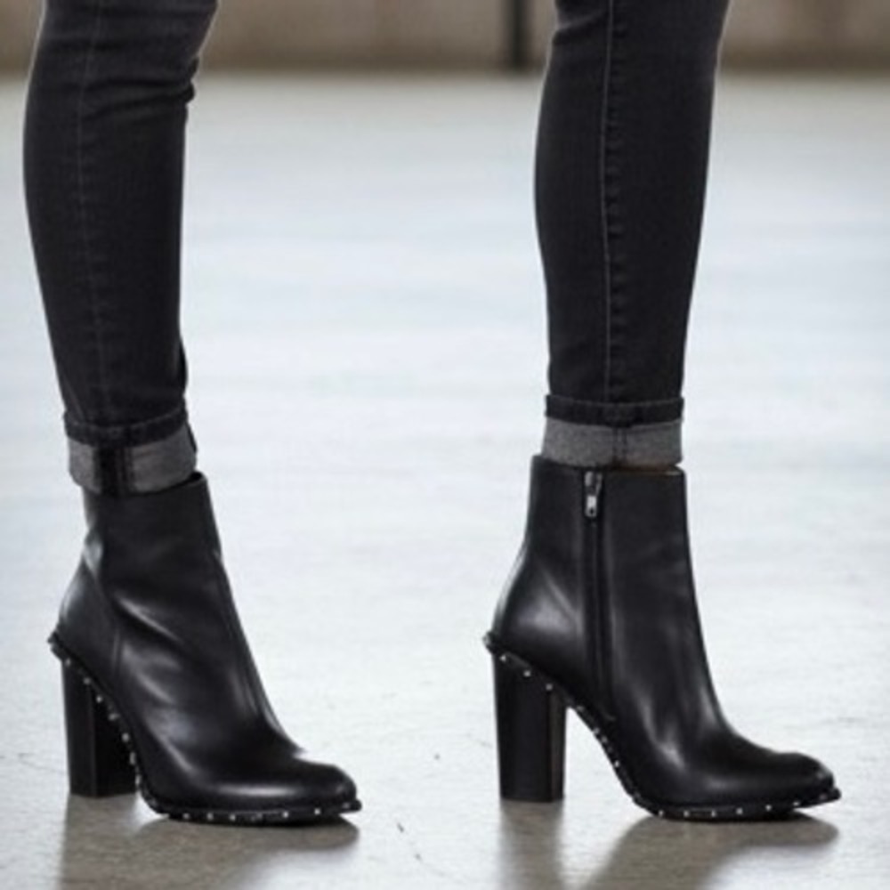 Gianni Bini Zanderson Ankle Boots Women 11 Black Leather Stud‎ Zipper Block Heel